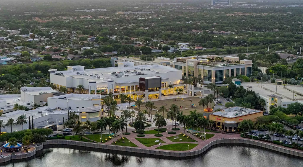 154 Santa Barbara Way Palm Beach Gardens FL 33410