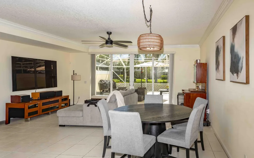 154 Santa Barbara Way Palm Beach Gardens FL 33410