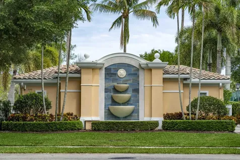 154 Santa Barbara Way Palm Beach Gardens FL 33410