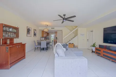 154 Santa Barbara Way Palm Beach Gardens FL 33410