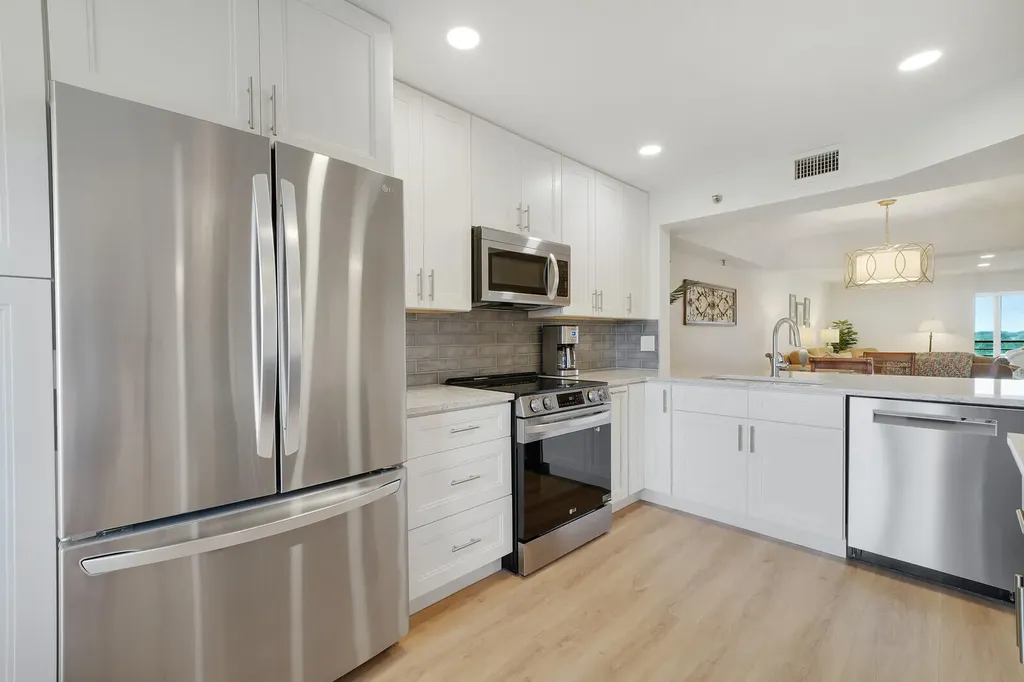 9220 SW 14th Street Boca Raton FL 33428