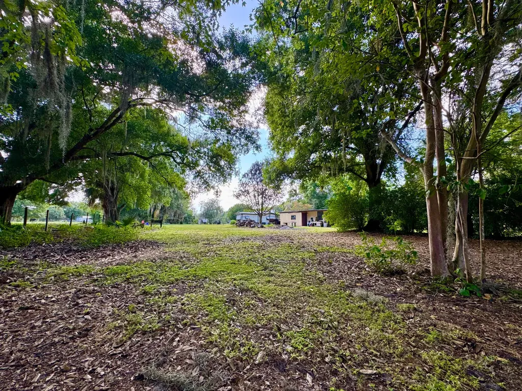 17135 NW 190th Road Okeechobee FL 34972