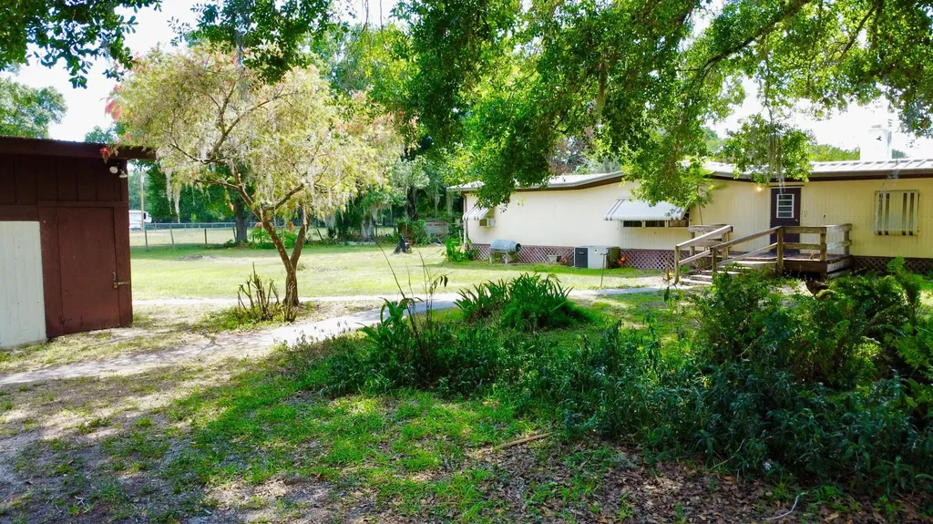 17135 NW 190th Road Okeechobee FL 34972