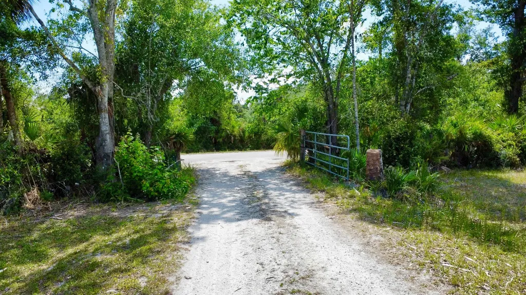 17135 NW 190th Road Okeechobee FL 34972