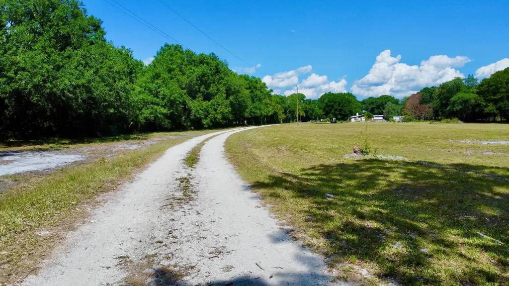 17135 NW 190th Road Okeechobee FL 34972