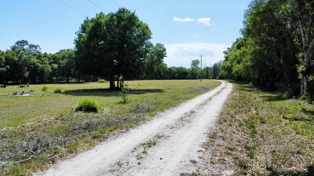 17135 NW 190th Road Okeechobee FL 34972