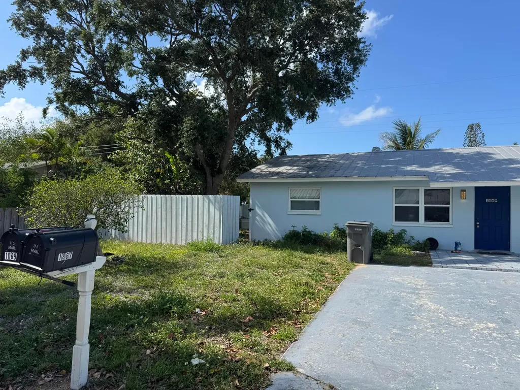 1869 Windsor Drive North Palm Beach FL 33408