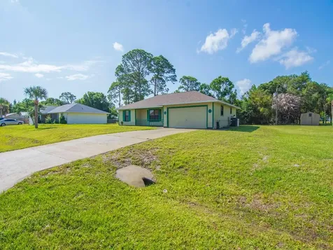 6801 Paso Robles Boulevard Fort Pierce FL 34951