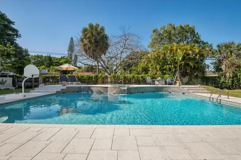 4011 SW 2nd Street Plantation FL 33317