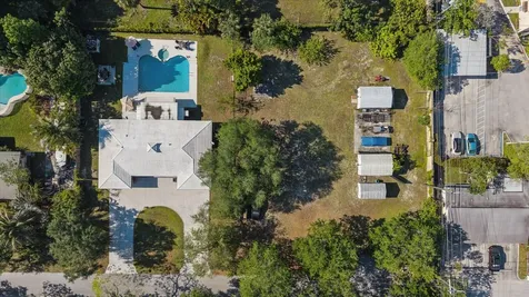 4011 SW 2nd Street Plantation FL 33317