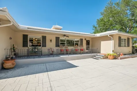 4011 SW 2nd Street Plantation FL 33317