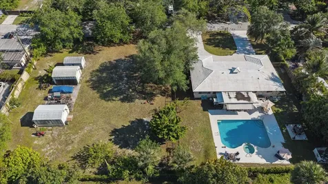 4011 SW 2nd Street Plantation FL 33317