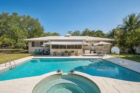 4011 SW 2nd Street Plantation FL 33317