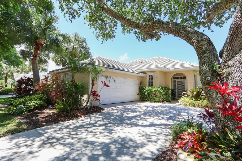 1071 Bedford Avenue Palm Beach Gardens FL 33403