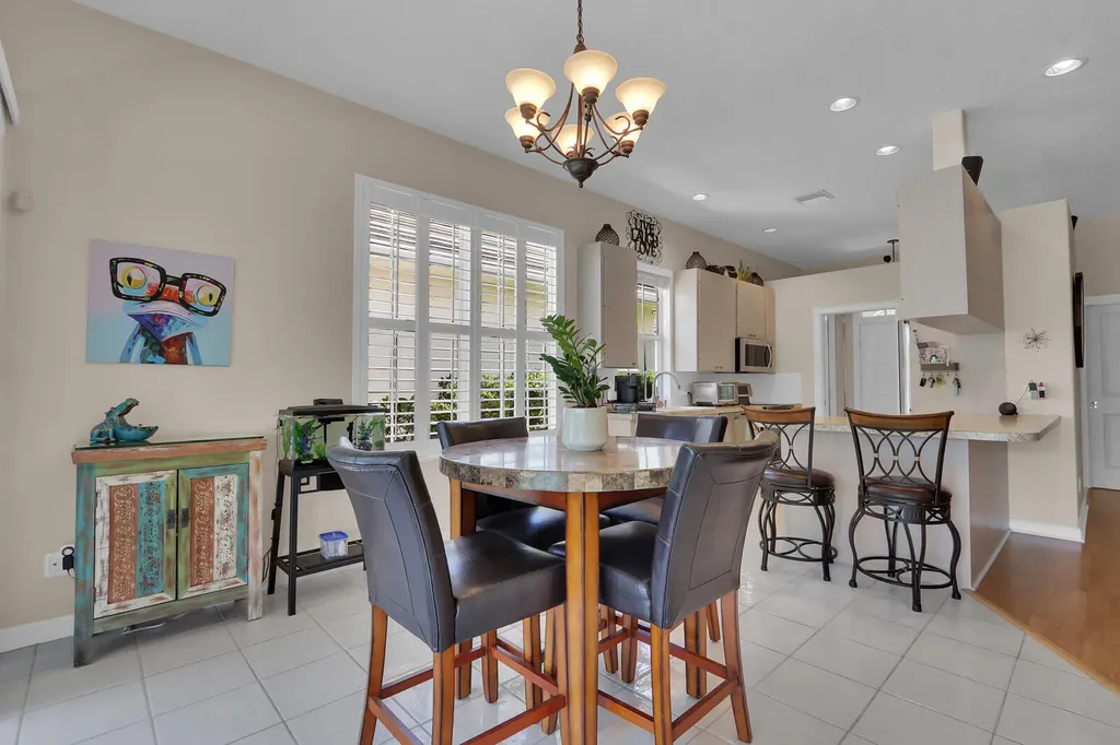1071 Bedford Avenue Palm Beach Gardens FL 33403