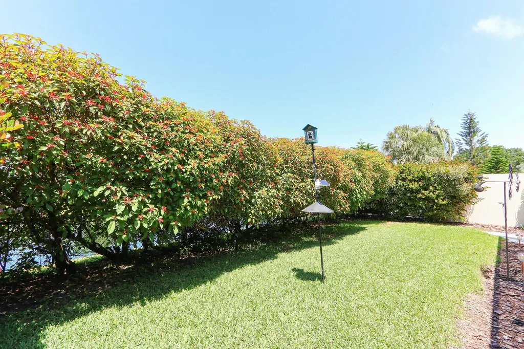1071 Bedford Avenue Palm Beach Gardens FL 33403