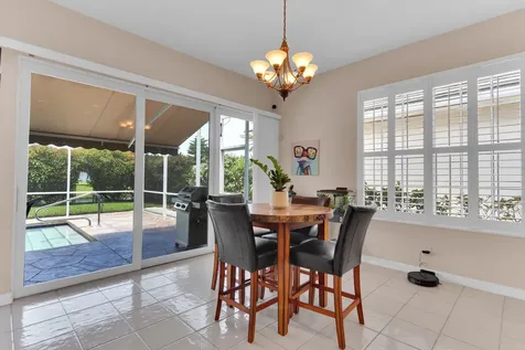 1071 Bedford Avenue Palm Beach Gardens FL 33403