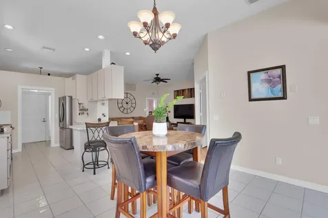 1071 Bedford Avenue Palm Beach Gardens FL 33403