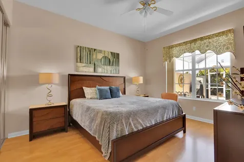 1071 Bedford Avenue Palm Beach Gardens FL 33403