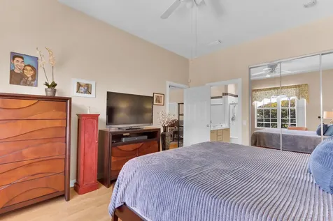1071 Bedford Avenue Palm Beach Gardens FL 33403