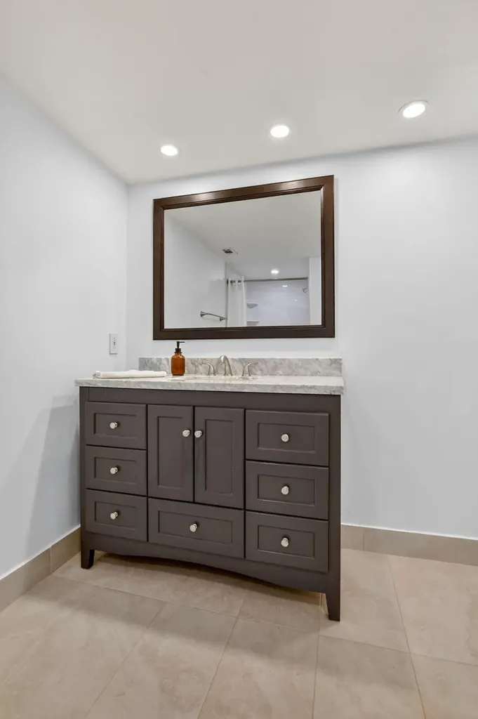 5530 Coach House Circle Boca Raton FL 33486