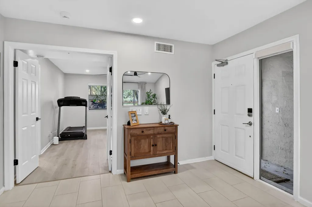 5530 Coach House Circle Boca Raton FL 33486