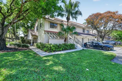 5530 Coach House Circle Boca Raton FL 33486