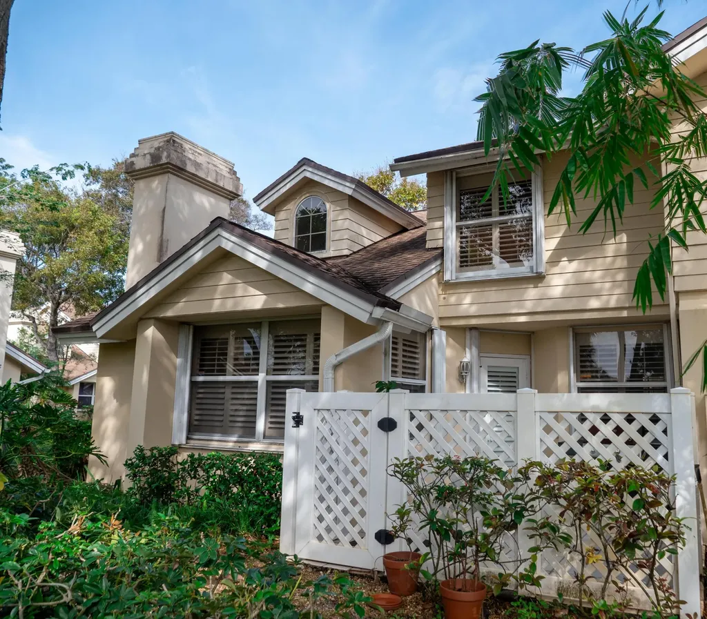 8111 Northboro Court Lake Clarke Shores FL 33406