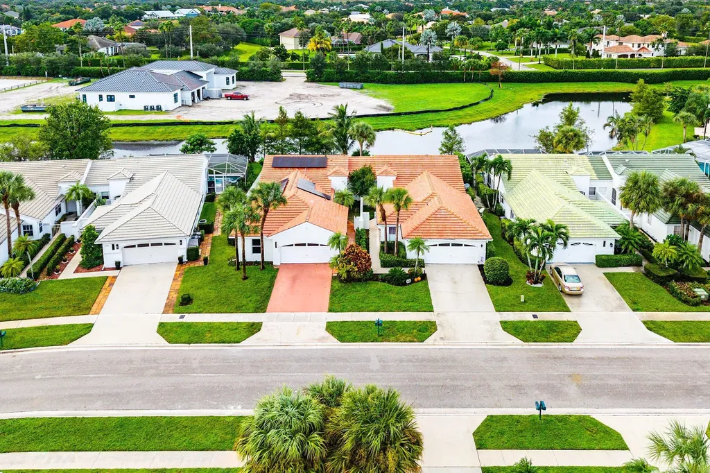 2721 Neaton Court Wellington FL 33414