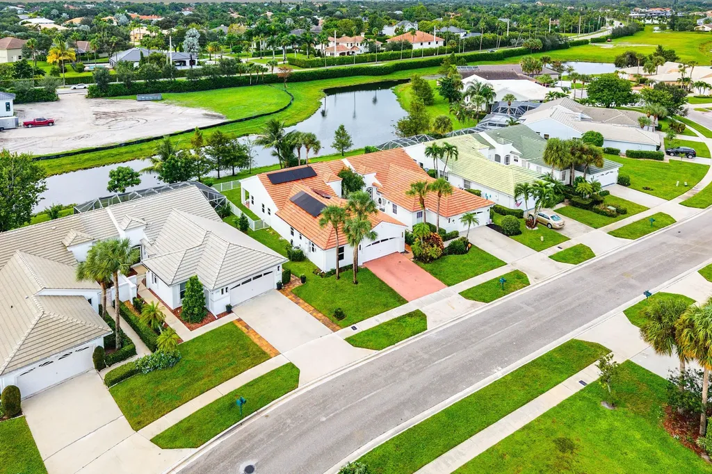 2721 Neaton Court Wellington FL 33414