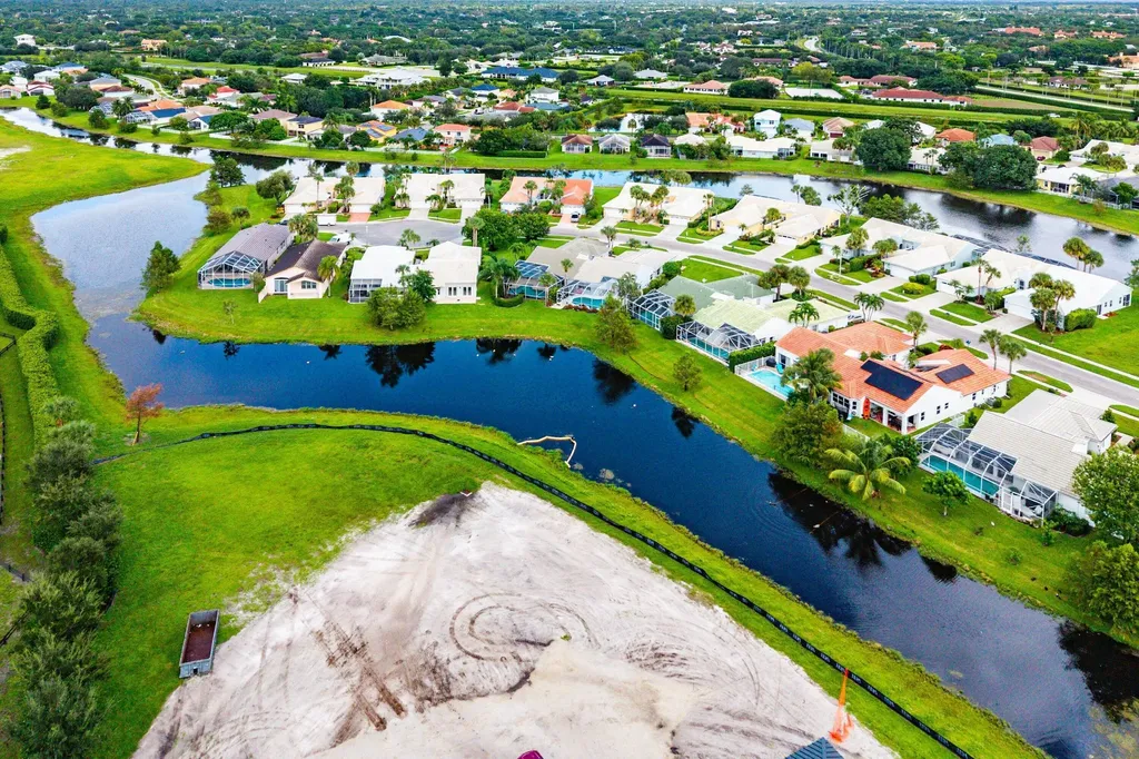 2721 Neaton Court Wellington FL 33414