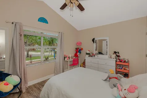 1091 NW 162nd Avenue Pembroke Pines FL 33028