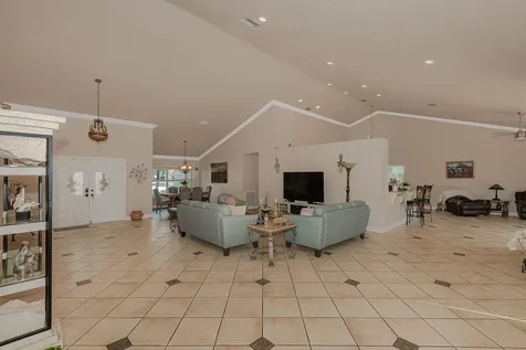 1091 NW 162nd Avenue Pembroke Pines FL 33028