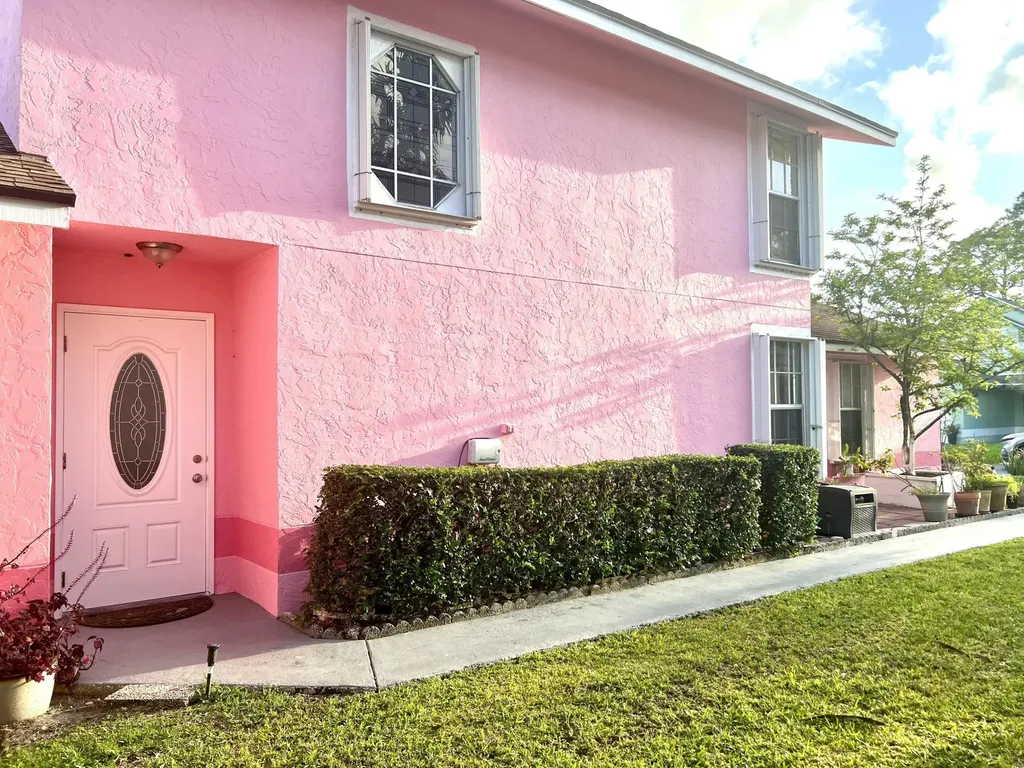 1364 Sweet William Lane West Palm Beach FL 33415