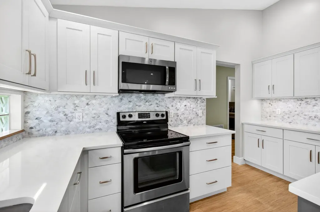 1142 Canoe Point Delray Beach FL 33444