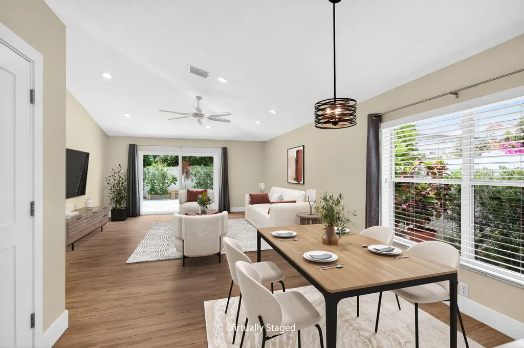 1142 Canoe Point Delray Beach FL 33444