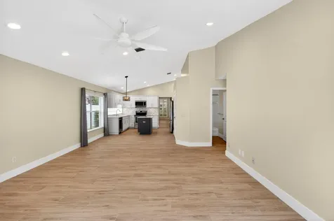 1142 Canoe Point Delray Beach FL 33444