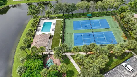 1142 Canoe Point Delray Beach FL 33444