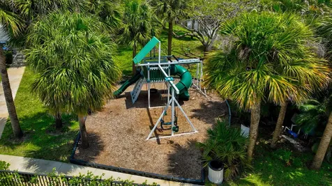 1142 Canoe Point Delray Beach FL 33444