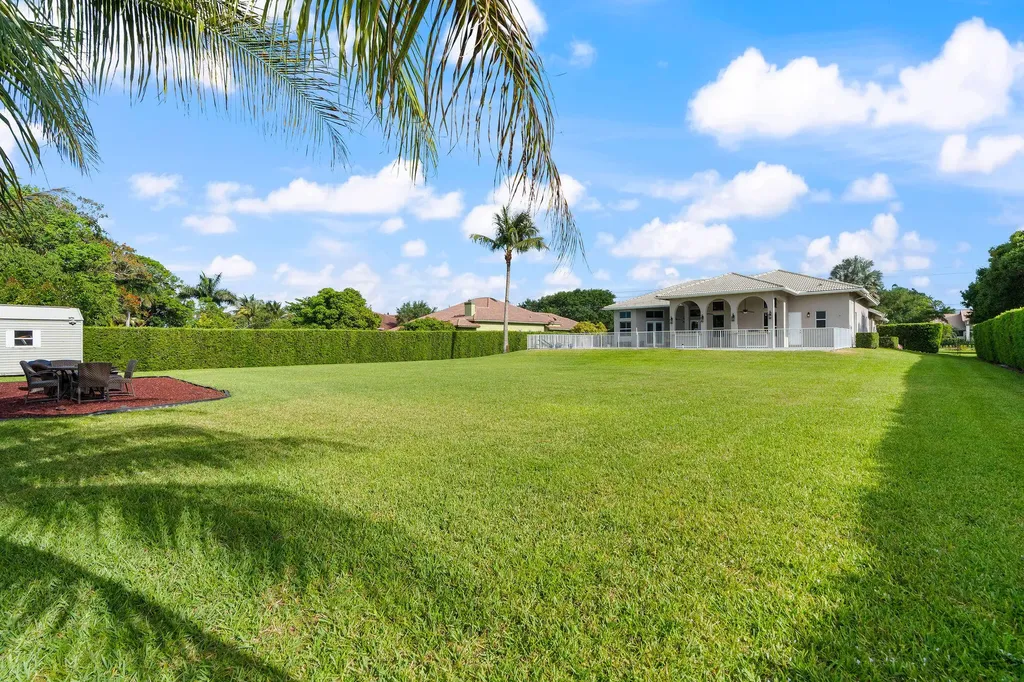12301 NW 12th Street Plantation FL 33323