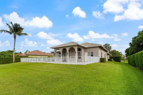 12301 NW 12th Street Plantation FL 33323
