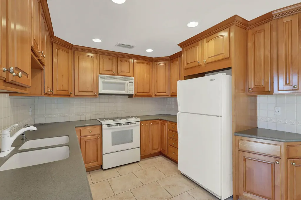 1819 Melaleuca Drive Fort Pierce FL 34949