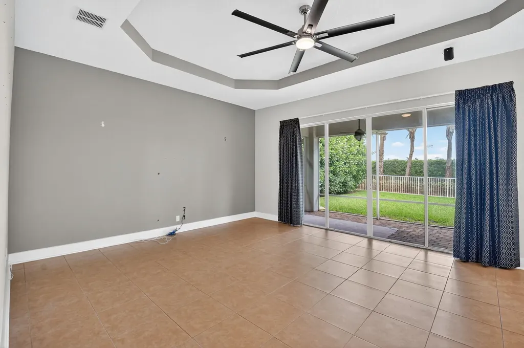 9917 Cobblestone Creek Drive Boynton Beach FL 33472