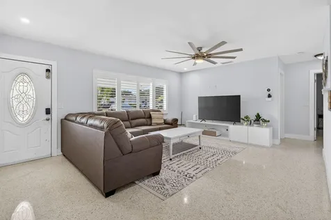 1123 SE 2nd Avenue Deerfield Beach FL 33441