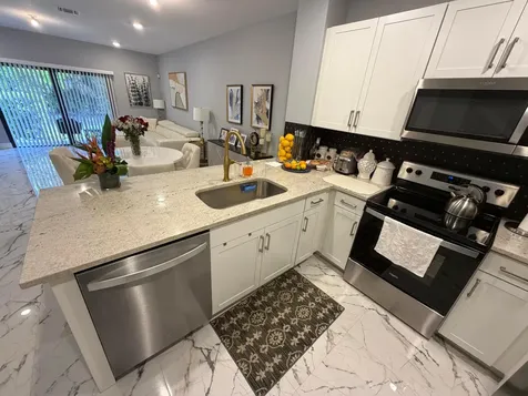 178 SE 5th Court SE Deerfield Beach FL 33441