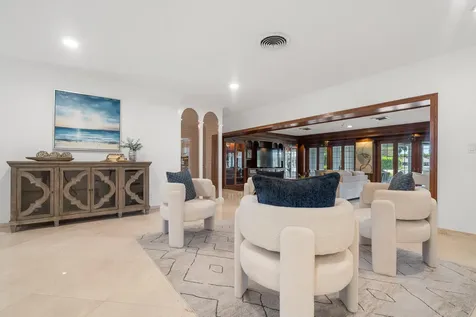 57 Cayuga Road Sea Ranch Lakes FL 33308