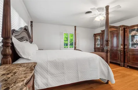 57 Cayuga Road Sea Ranch Lakes FL 33308