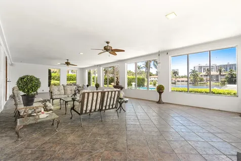 57 Cayuga Road Sea Ranch Lakes FL 33308