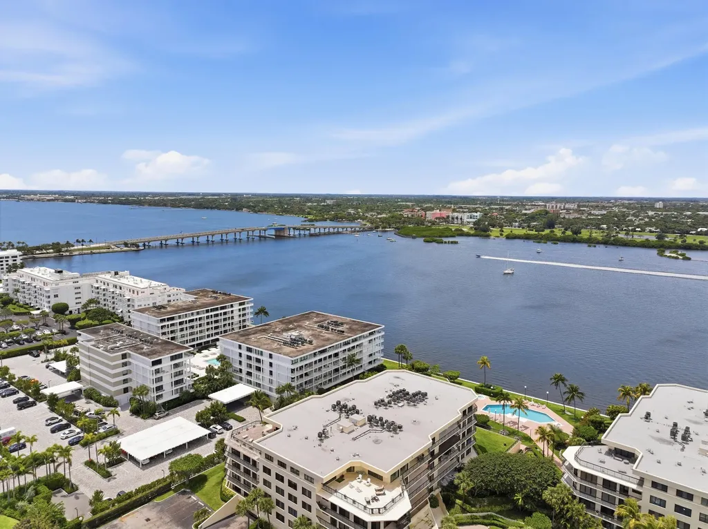 2773 S Ocean Boulevard Palm Beach FL 33480