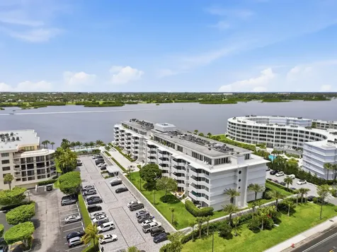 2773 S Ocean Boulevard Palm Beach FL 33480